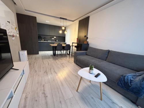 Cierny Balog Apartment | PA - Central Apartment with Parking