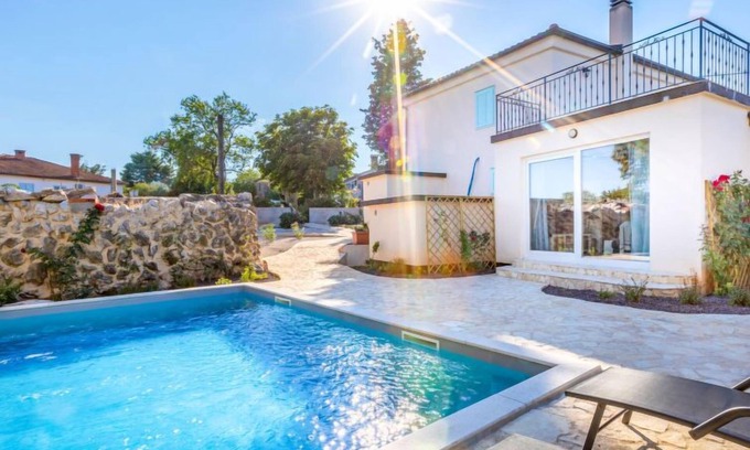 Garica House | Paesana Heritage House by Interhome