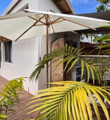 Le Portail House | Paillote Plume Bleue