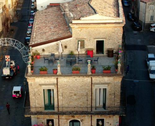 Montalbano Elicona Bed & Breakfast | Palazzo Restifa