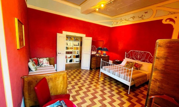 Trevi House | Palazzo Valenti - Camere in palazzo rinascimentale