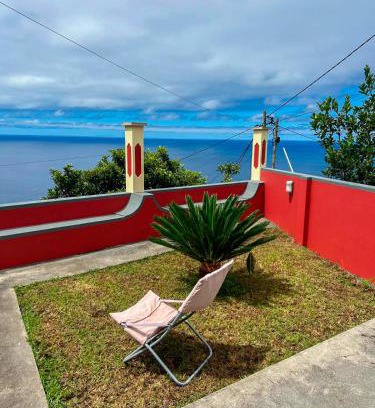 Porto Moniz House | Palheiro do Farrobo