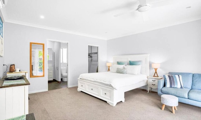 Palm Cove Hotel | Palm Cove Studio Apartments