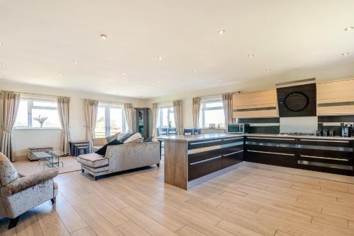 Blackburn House | Palms Cottage
