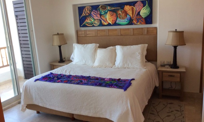 Downtown Puerto Vallarta Apartment | Panama Dos35 Unit 3