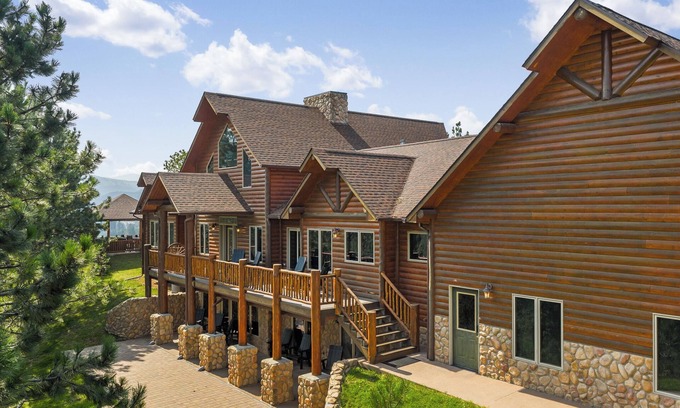 Deadwood Cabin | Panoramic Black Hills Views of Historic Deadwood, Hot Tub and Wildlife Galore!