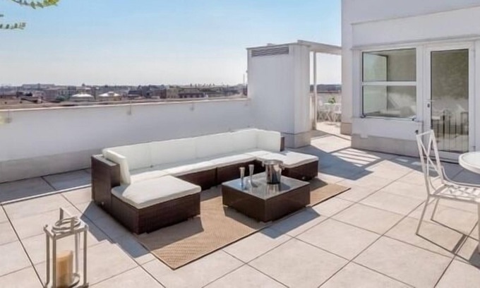 Porta Venezia Apartment | panoramic luxury penthouse near DUOMO