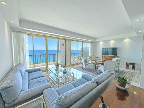 Les Baumettes Apartment | Panoramic Sea View Promenade