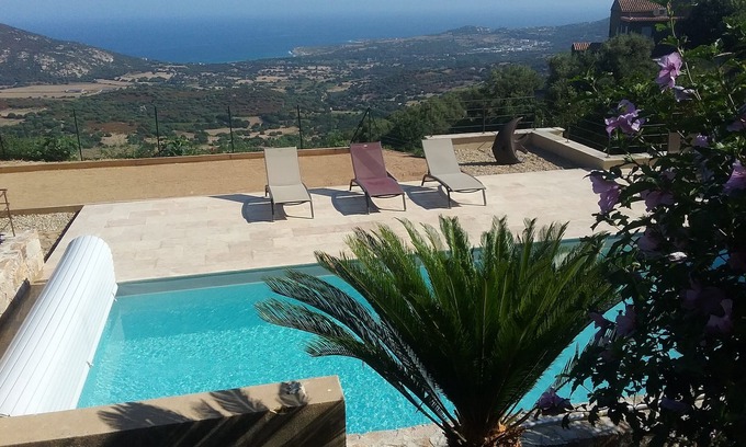 Lavatoggio House | PANORAMIC VIEW 3 BEDROOM 2SDB PRIVATE POOL & PETANQUE, AIR CONDITIONING, WIFI
