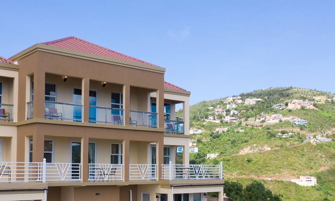 Road Town Villa | Panoramic View-City View Luxury Villa 4