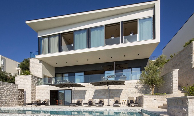 Orasac House | Panoramic views of the Elafiti islands/amazing scenery and breathtaking sunsets