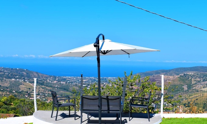 Laureana Cilento Villa | Panoramic Villa with Hot Tub