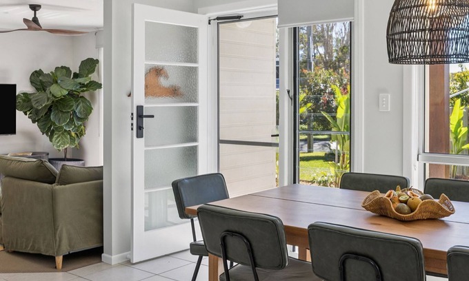 Angourie House | Paperbark Angourie Oasis