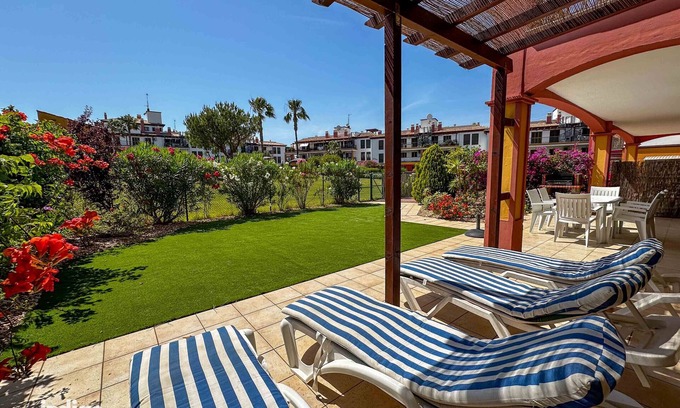 Costa Esuri Apartment | PAR001 Modern Garden Apartment