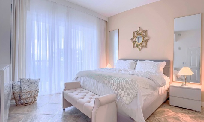 Lantana Condo | Paradise Deluxe 2bd
