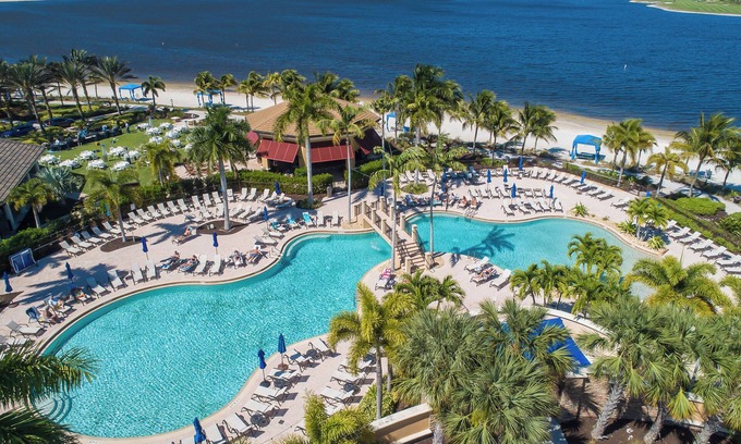 Naples Condo | Paradise in the Award winning Gated resort community of The Quarry in Naples Fl