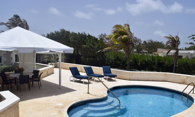 Long Bay House | Paradise Point: Beautiful Two Bedroom Ocean Front Villa w Private Pool and Deck.