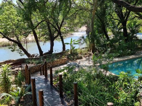Maruleng Cabin | Paradise River Lodge