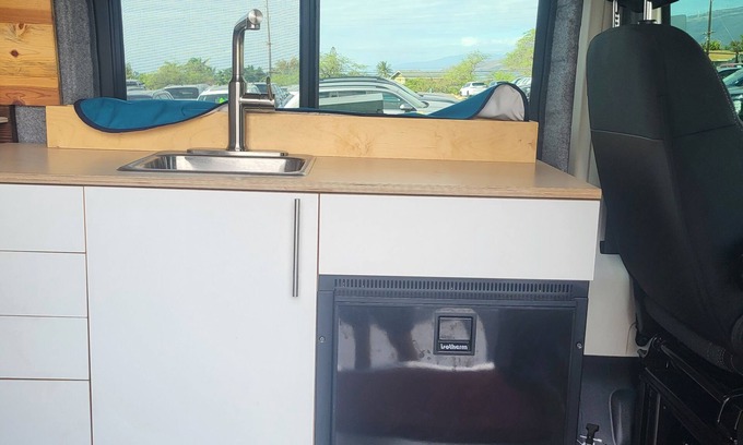 Kihei House | PARADISE RV .You won't forget your time in this romantic, memorable place.