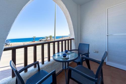 La Isleta del Moro Apartment | Paraiso Escondido, 1 Linea De Playa