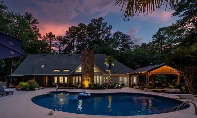 Cartersville House | Param Farms Retreat - 10% Week, 15% Month