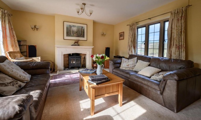 Mangotsfield House | Pardon Hill Farm B&B