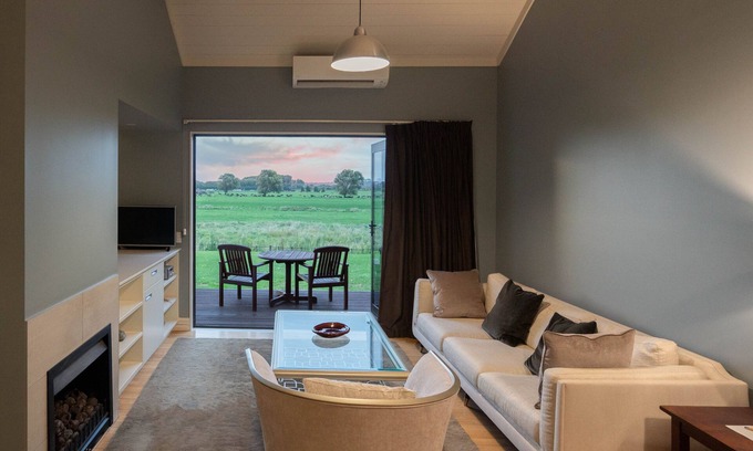 Martinborough Apartment | Parehua Resort