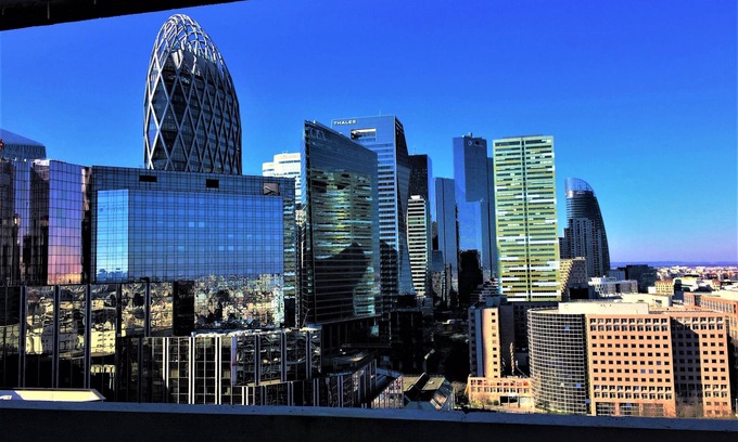 Gambetta Apartment | Paris La Défense 2rooms 52m² balcony (Metro 1/RER A/Parking Free)