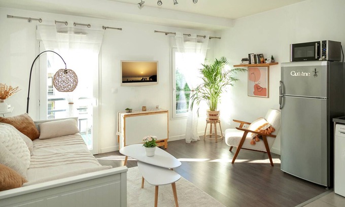 Ablon-sur-Seine Apartment | Paris Orly Petit Cocon sur Ablon à 15 Minutes de Paris