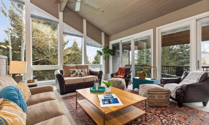 Park Meadows House | Park City Luxury Home - Hot tub + Great for Groups!