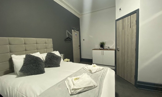 Manchester Hotel | Park City Suites Hotel