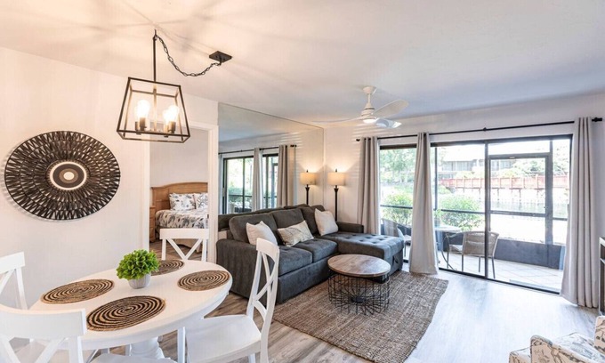 Park Shore Condo | Park Shore Resort-Deluxe Condo 1st FloorBLDGE #134