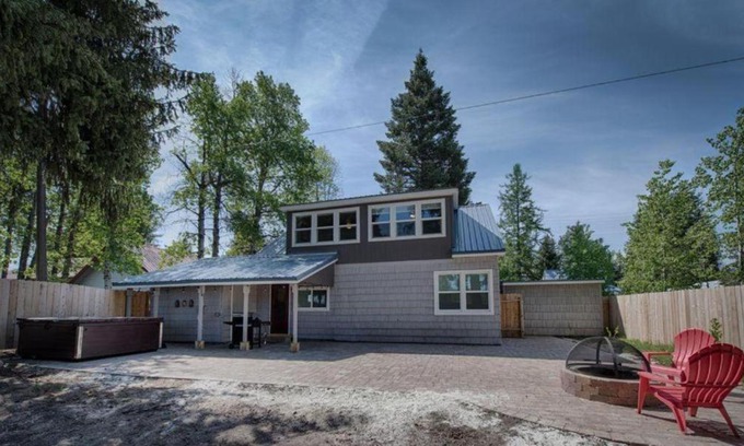 McCall House | Park Street Cottage by Casago McCall - Donerightmanagement