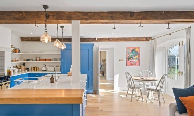 Liverton House | Parkfield Barn Summar
