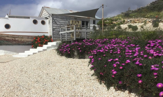 Paros Cabin | Paros Unique Boatshack for 2 near Aliki WIFI