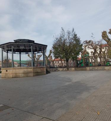 Noia House | Paseo de noia