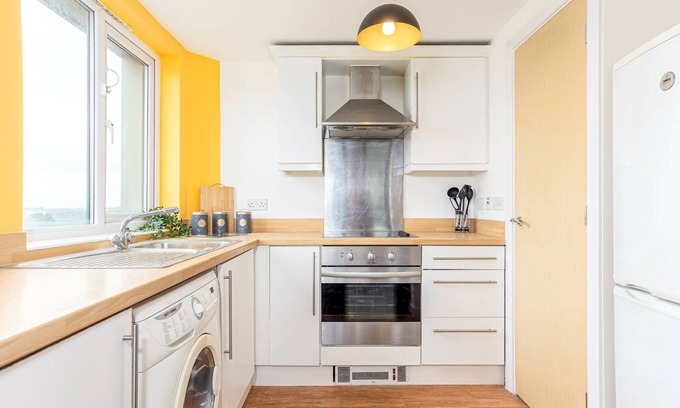 Forest Fields Apartment | Pass the Keys | Central One bed apartment