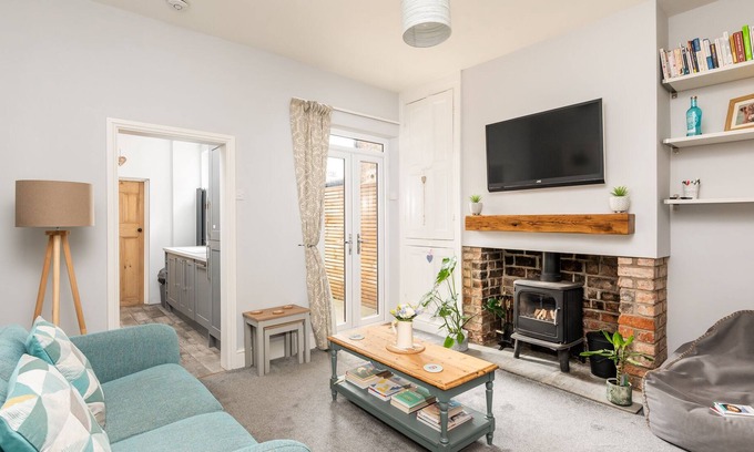 York House | Pass the Keys | Cheerful Home in York Close to City Centre