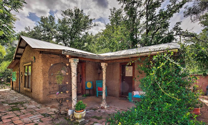 Patagonia Cottage | Patagonia Cottage w/Patio+Yard, Walk to Town!