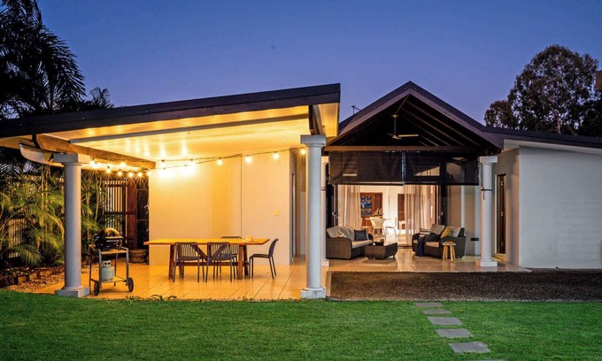 Wongaling Beach House | Pause Reset at Mission House and Shack