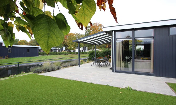 Susteren House | Pavilion 6