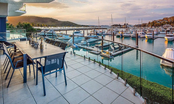 Hamilton Island Apartment | Pavillions 8, Pavillions 8