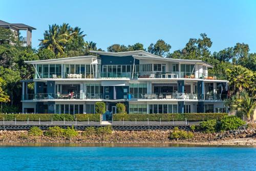 Hamilton Island Apartment | Pavillions on Hamilton Island by HIHA