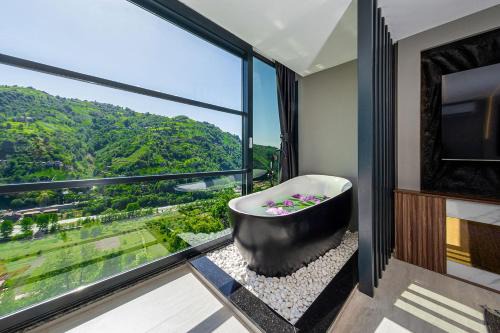 Ardesen Cabin | Pavri suit bungalov