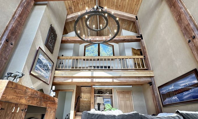 McCall House | Payette Lakefront Escape with Available boat slip