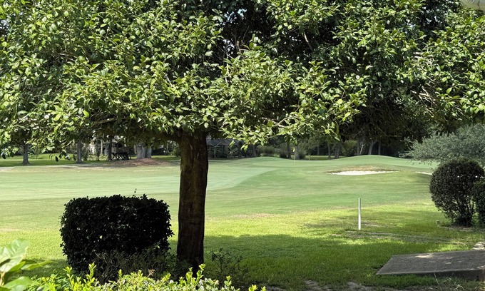 Diamondhead House | Peaceful 3-bedroom house on Golf course. Beach, casino golf shopping