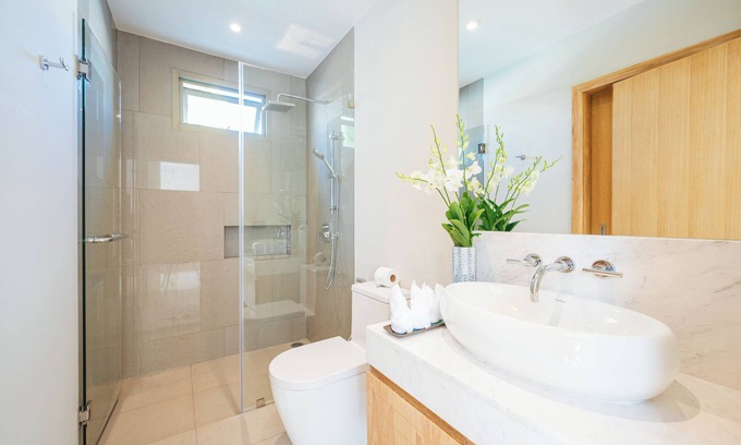 Choeng Thale Villa | Peaceful and stylish 3 bedrooms pool villa Phuket, with WiFi and fitness room