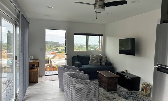 Morena House | Peaceful Bay Park Gem