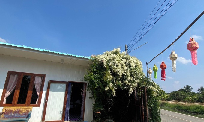 Saraphi House | Peaceful Beautiful Living 2-bedroom house in Saraphi with AC, Free WiFi
