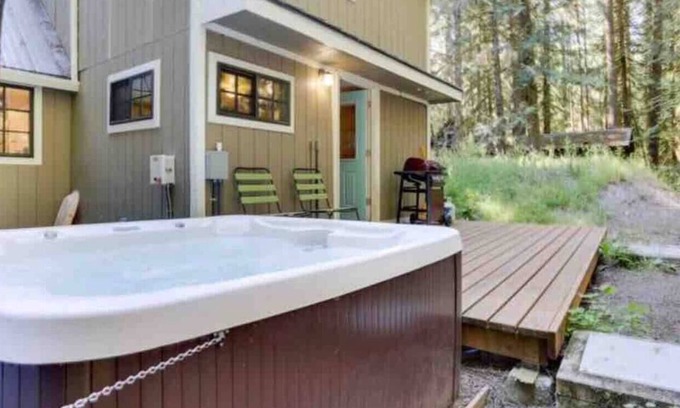 Zigzag Cabin | Peaceful cabin in the woods